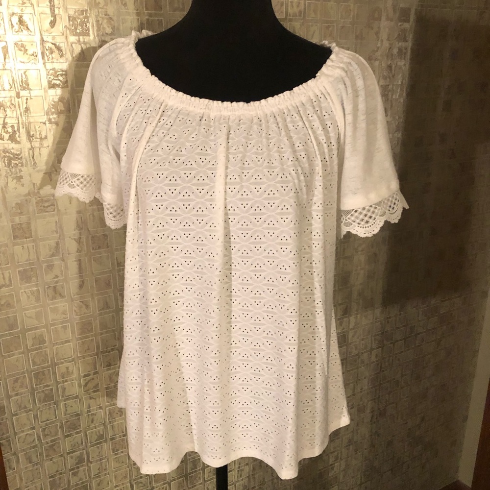 NWT Cato Off White Top